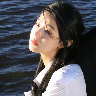姑娘十八岁海报